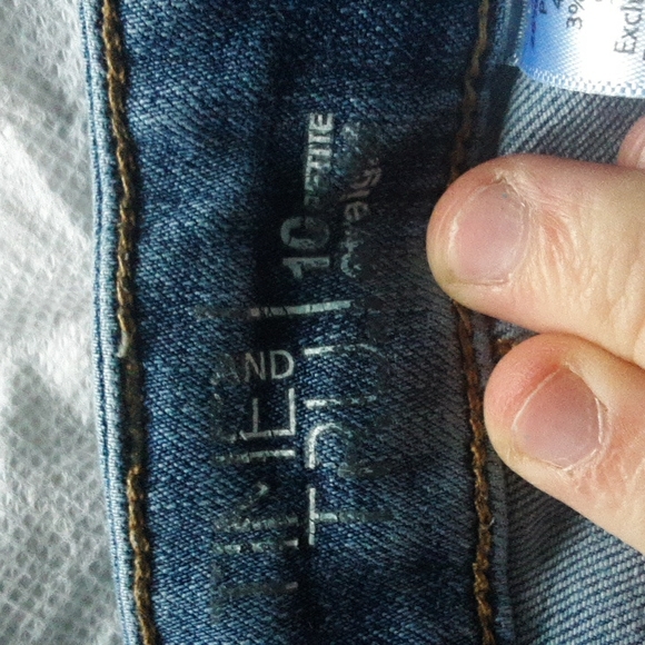 Jeans - Picture 4 of 5